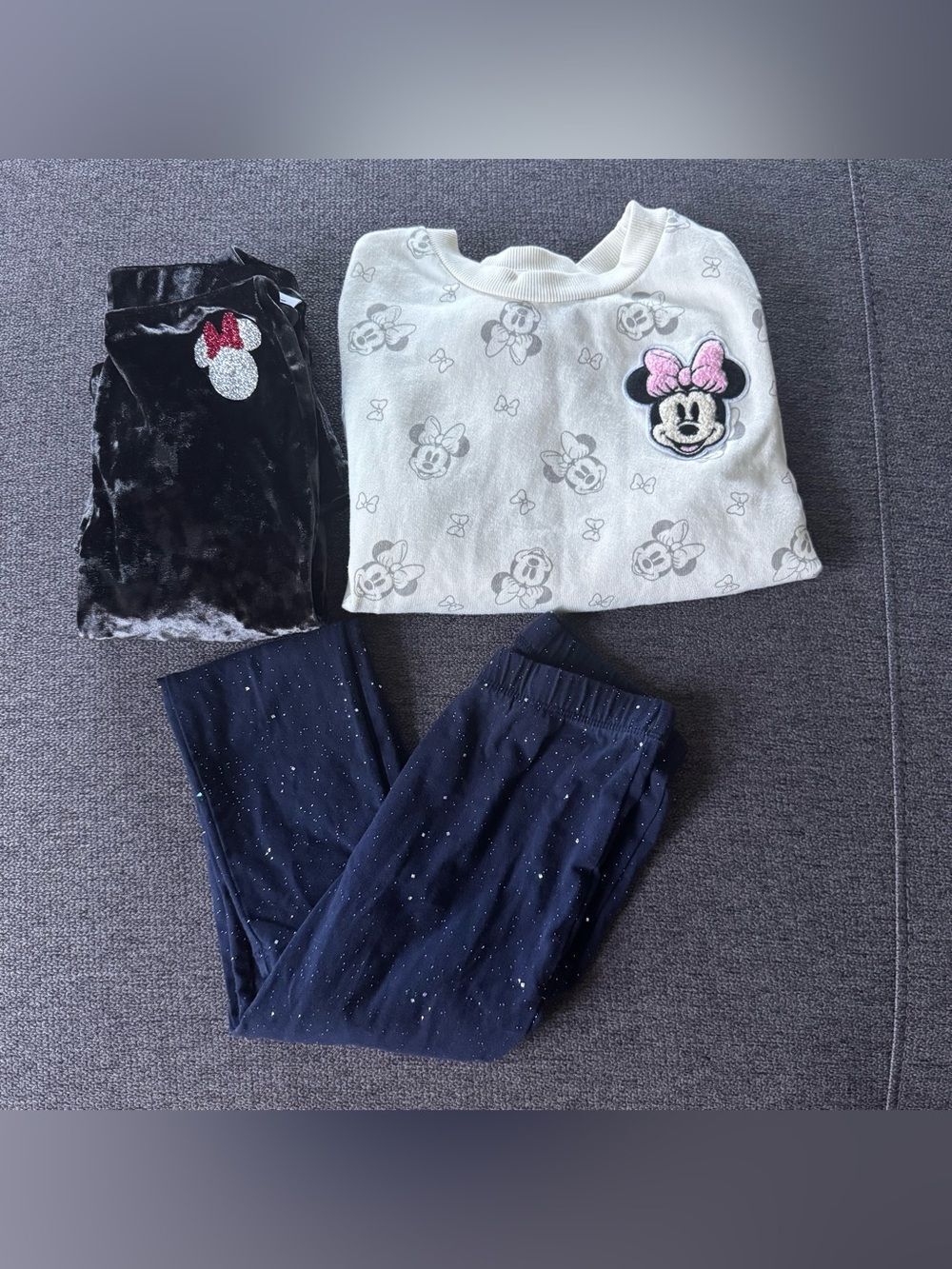Disney Minnie Mouse Bundle 3PC Set Sweatshirt Leggings Pants Girls 5-6